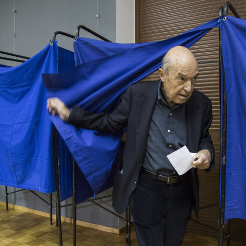 Ψήφισε ο Κώστας Σημίτης