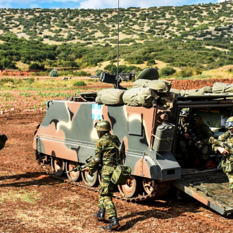 στρατεύσιμοι, κακοκαιρία