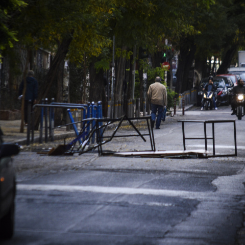 Αντιεξουσιαστές κατέλαβαν το Πολυτεχνείο 