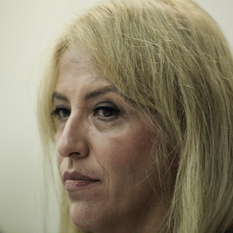 Ρένα Δούρου: «Αναλαμβάνω τις ευθύνες της Περιφέρειας εάν προκύψουν»  