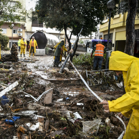 Εντοπίστηκε νεκρός στη Μάνδρα - 17 τα θύματα από τη φονική πλημμύρα 