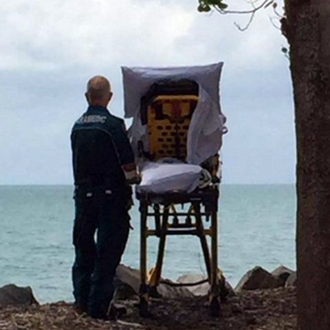 Ήταν η επιθυμία της και την εκπλήρωσαν οι τραυματιοφορείς