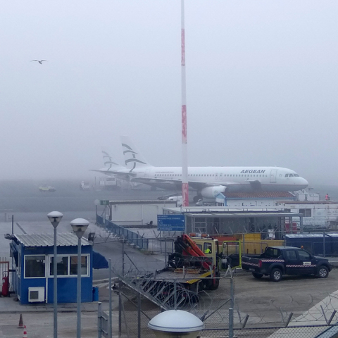 Καθυστερήσεις και ακυρώσεις στις πτήσεις λόγω ομίχλης στο αεροδρόμιο «Μακεδονία»	