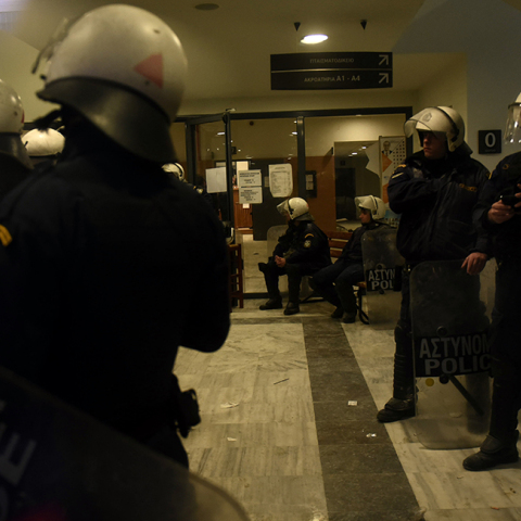 ΔΕΝ ΠΛΗΡΩΝΩ ΛΑΕ ΟΡΓΑΝΩΣΕΙΣ ΜΑΤ