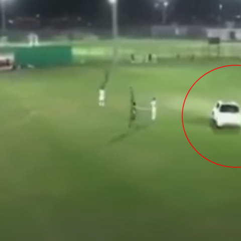 αυτοκίνητο, φίλαθλος, Ηνωμένα Αραβικά Εμιράτα