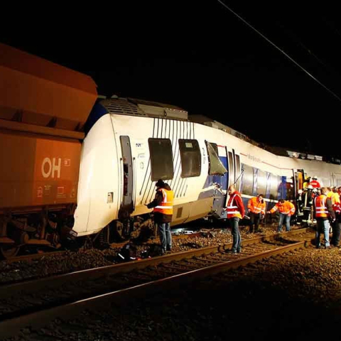 Ντίσελντορφ, τρένο