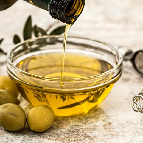 olive-oil-968657_1920.jpg