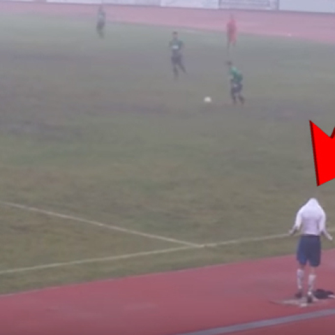 Νάουσα, ποδοσφαιριστής