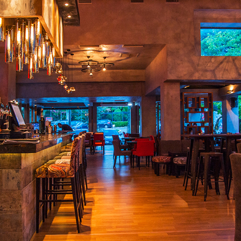 Veniero all day café bar restaurant