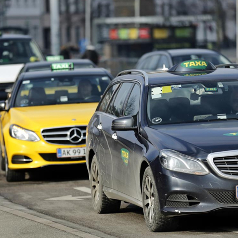 taxi-copenhagen.jpg