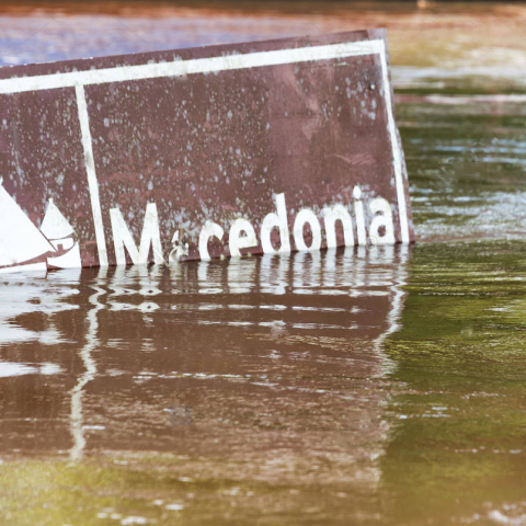 sign-to-the-indigenous-community-of-macedonia-flooded-by-the-amazon-fb692d.jpg
