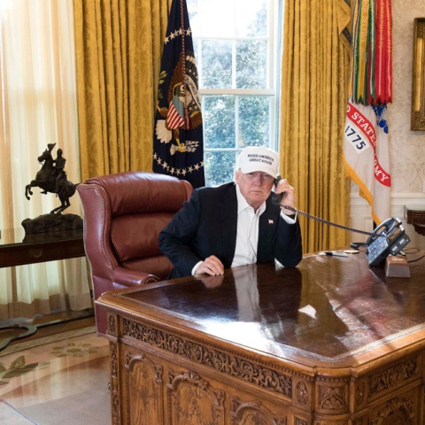 trump-oval-office.jpg