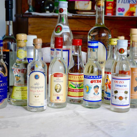 tsipouro-anoigma.jpg