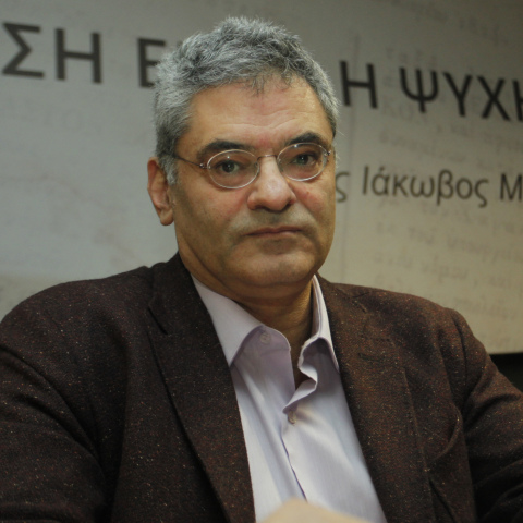 Πάγια θέση του Λεωνίδα Κύρκου ήταν η σύνθετη ονομασία 