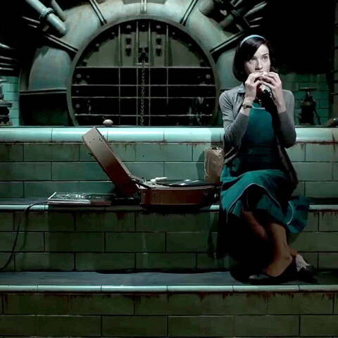 the-shape-of-water-review-19.jpg