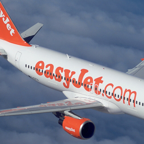 easy-jet2342.jpg
