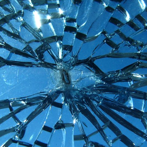 broken-glass.jpg