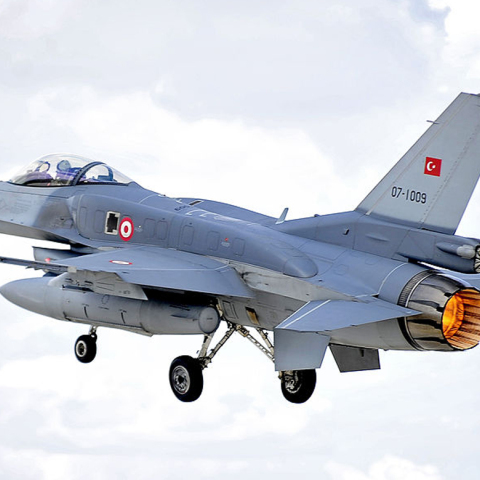 tuaf-f-16c.jpg
