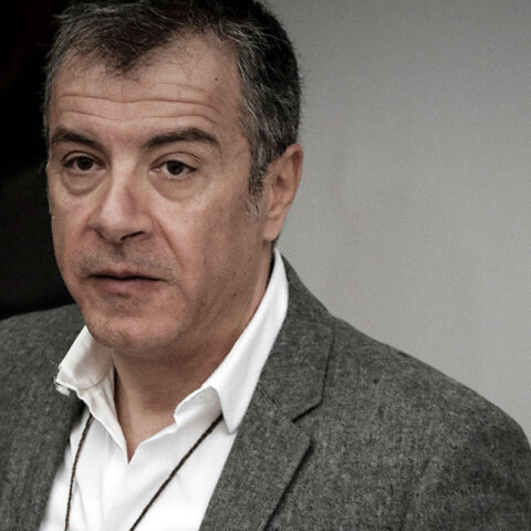 theodorakis.jpg