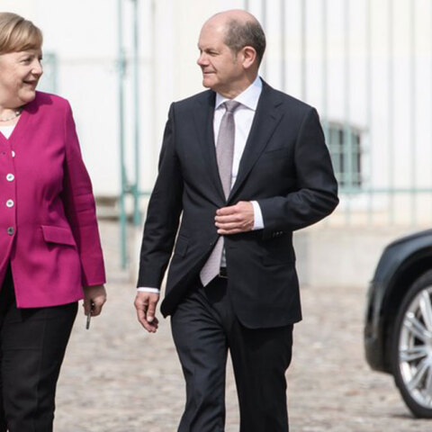 scholz-merkel.jpg