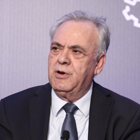 dragasakis.jpg