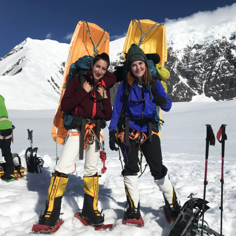 H Χριστίνα και η Βανέσα θέλουν να ανέβουν πρώτες στις 7 ψηλότερες κορυφές του κόσμου 