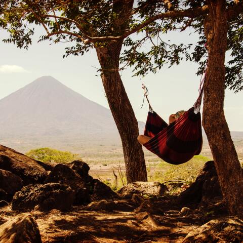 chill-chilling-hammock-92870.jpg