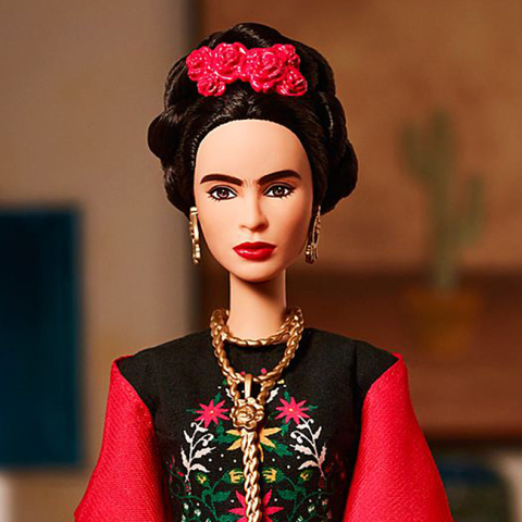 frida-kahlo-barbie-2048x1024.jpg