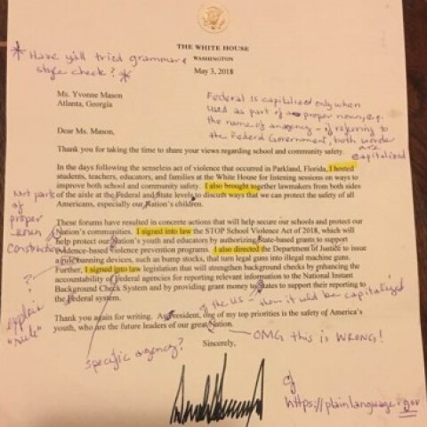 Καθηγήτρια επέστρεψε στον Τραμπ επιστολή γεμάτη λάθη 