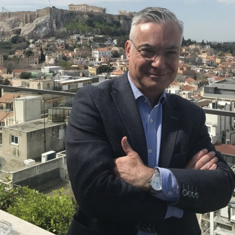 Νίκος Βατόπουλος