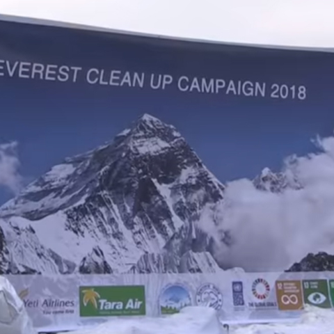 everest.jpg