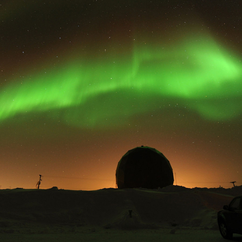 main_aurora030111.jpg