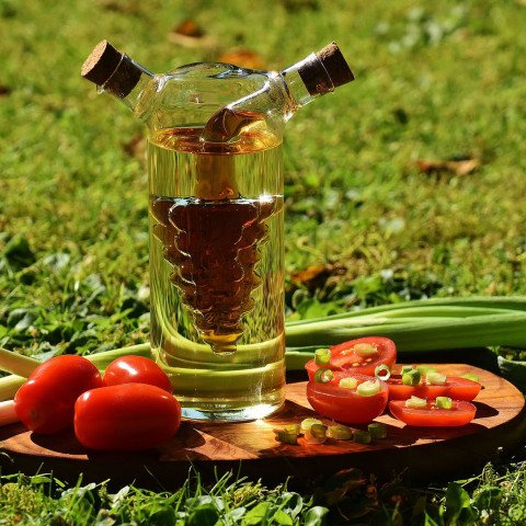 vinegar-1667839_1920.jpg