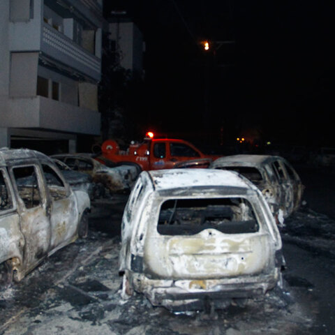 Καμένο αυτοκίνητο 