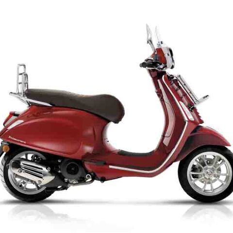 03-vespa-primavera-125-touring.jpg