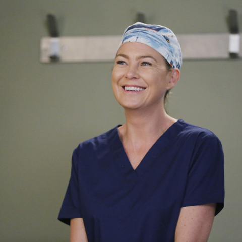 greys-anatomy-peoples-choice-awards-ellen-pompeo.jpg