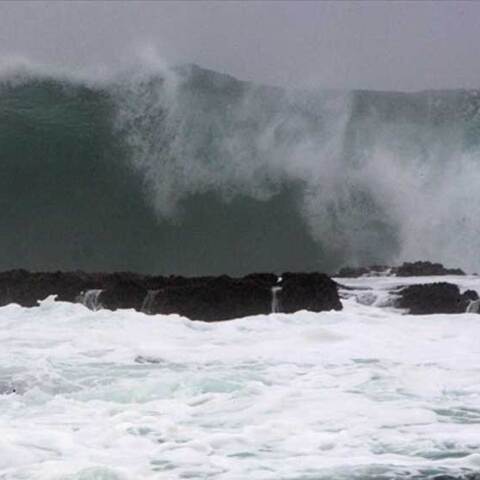Τυφώνας στην Ιαπωνία, ενάμισι εκατ. άνθρωποι εγκαταλείπουν τα σπίτια τους 