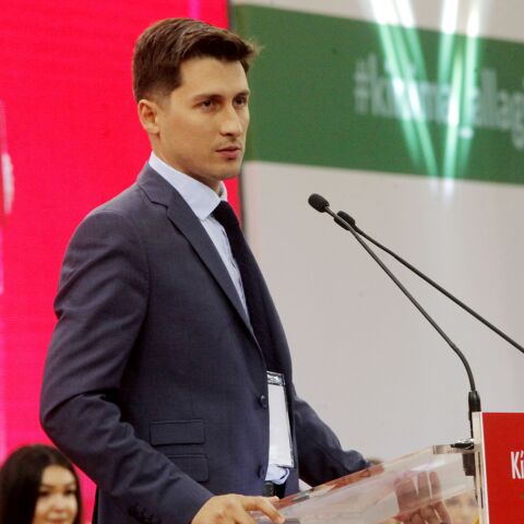 Αποδοκιμασία για Τσίπρα και Ζάεφ το δημοψήφισμα, λέει το ΚΙΝΑΛ 