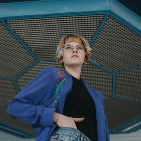 Daphne and the Fuzz © Μαρίζα Καψαμπέλη