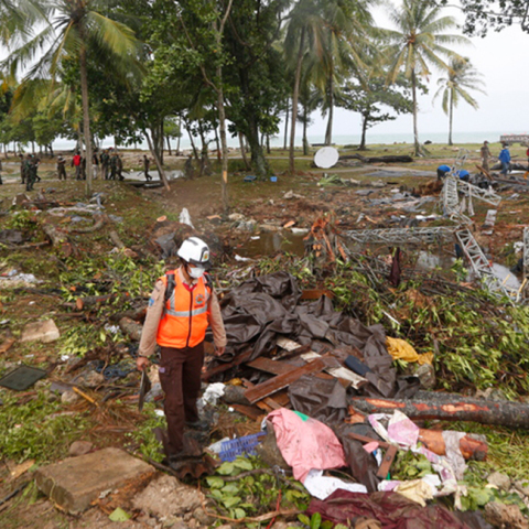 Τσουνάμι στην Ινδονησία