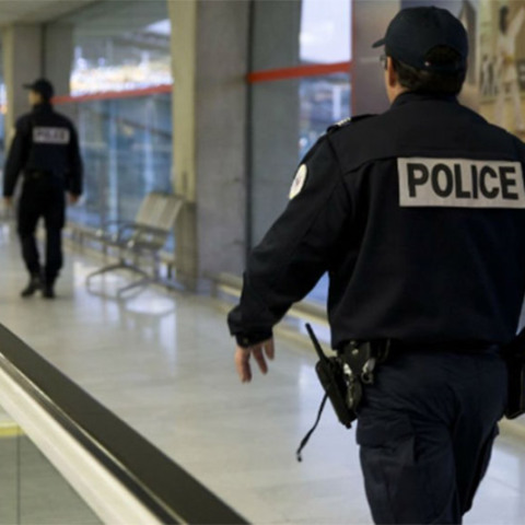  Charles de Gaulle Airpor