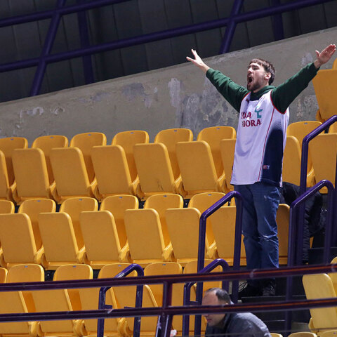 Ιριόντο Οτσοτορένα – Οπαδός της Μπασκόνια