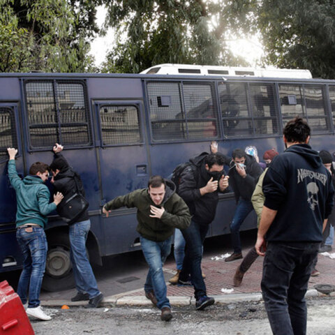 ekpaideytikoi-entasi