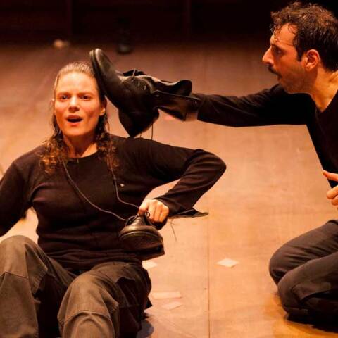 «Περιμένοντας τον Γκοντό» του Σ. Μπέκετ από την Ομάδα Σημείο Μηδέν, Θέατρο Άττις - Νέος Χώρος