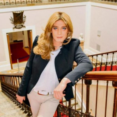 Τέσα Γκάνσερερ