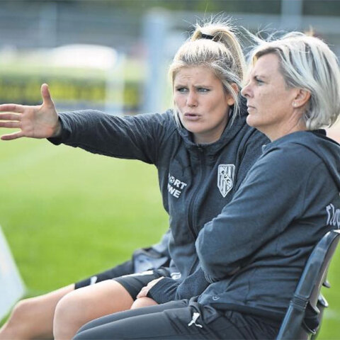 Προπονήτρια ποδοσφαίρου «τρολάρει» σεξιστή