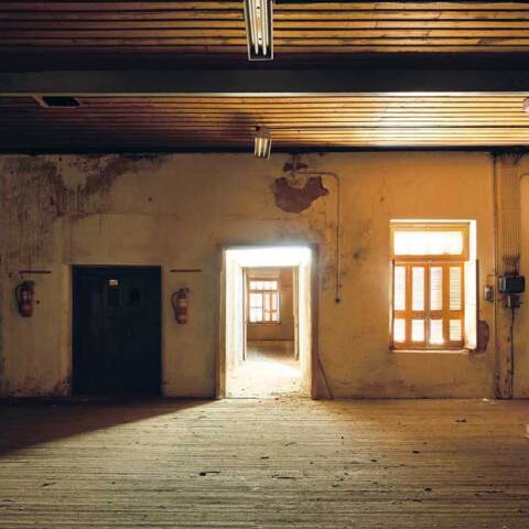 Χρίστος Σιμάτος, «Καπναποθήκες Παπαστράτου - Πορεία στο φως και στον χρόνο»