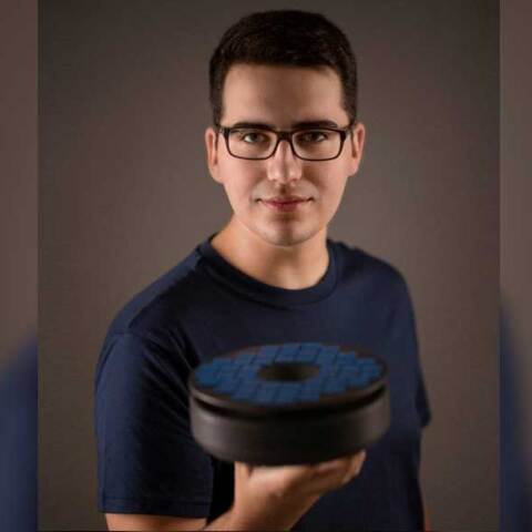 Βαγγέλης Καραθάνος