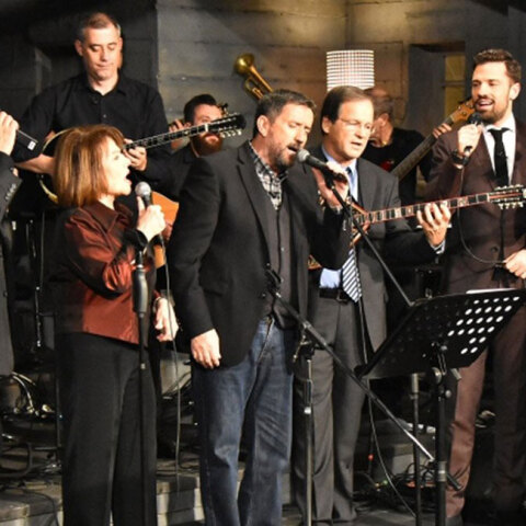 Στην Υγειά μας