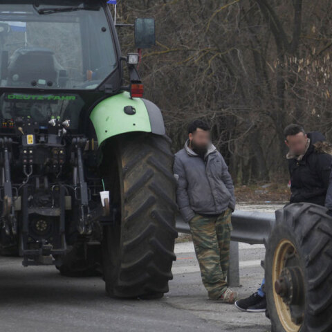 Μπλόκο στο τελωνείο Ευζώνων